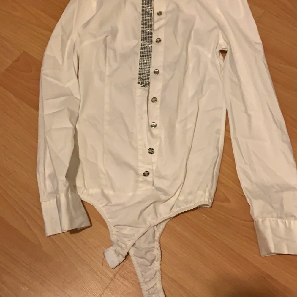 DRESSES/SHIRTS✨ - Picture 5 of 6